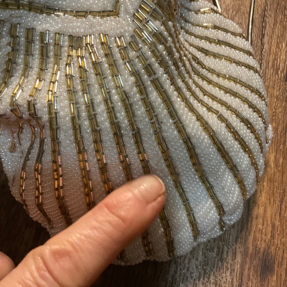 Vintage Beaded Shell Purse Handmade In China Metal Strap Evening Clutch Bag - Picture 14 of 15